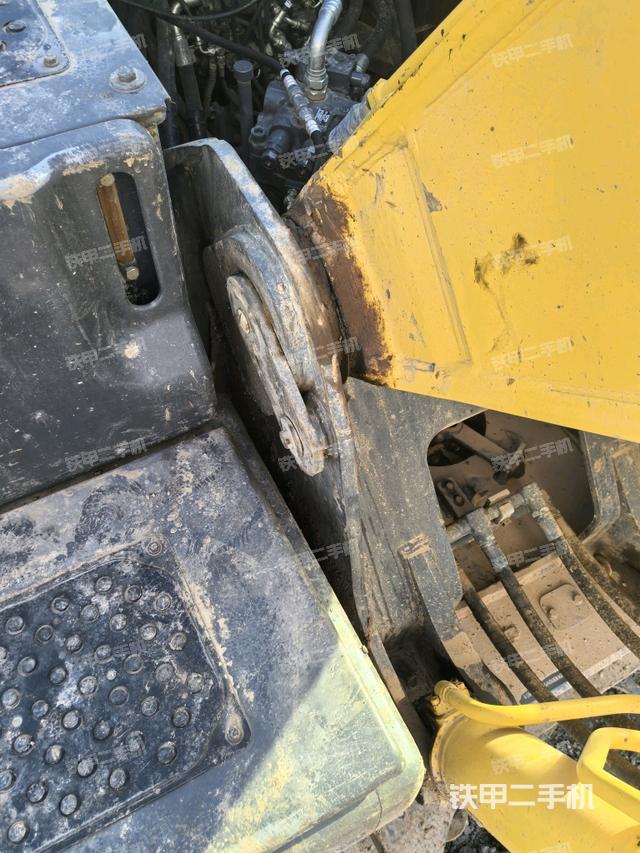 大臂根部?斜視（工作和回轉(zhuǎn)裝置）