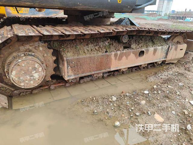 單側(cè)履帶整體（整機外觀）