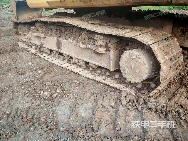 单侧履带整体（整机外观）