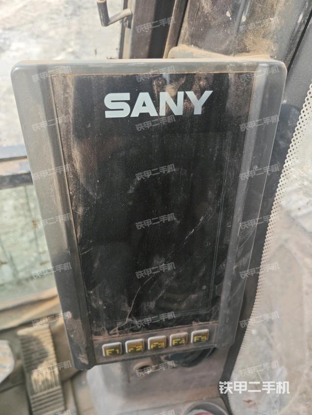 显示屏 （驾驶室部分）