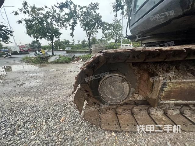 单侧履带整体（整机外观）