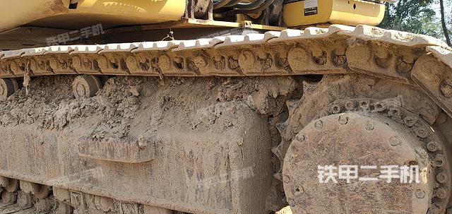 单侧履带整体（整机外观）