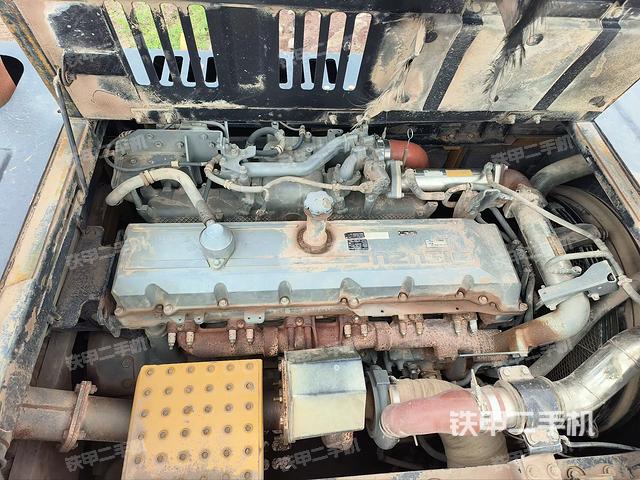 發(fā)動機整體俯視（整機外觀）