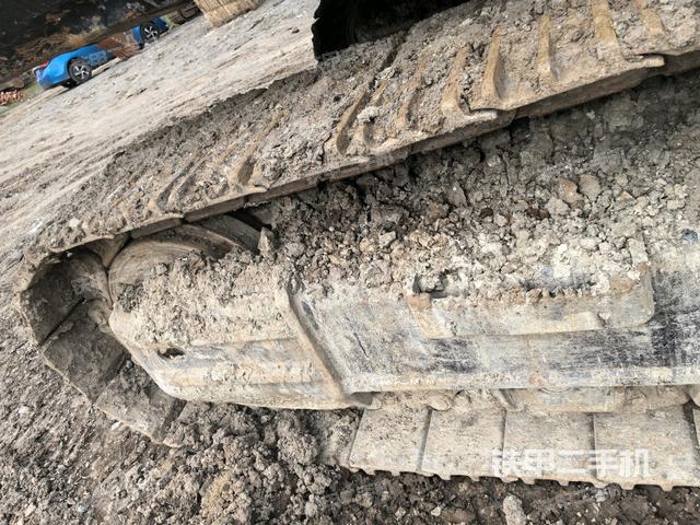 左側(cè)行走馬達(dá)蓋板（行走機(jī)構(gòu)）