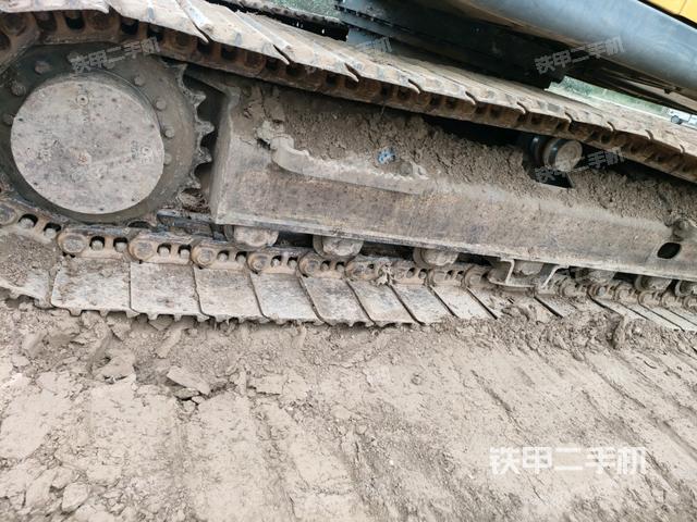 单侧履带整体（整机外观）