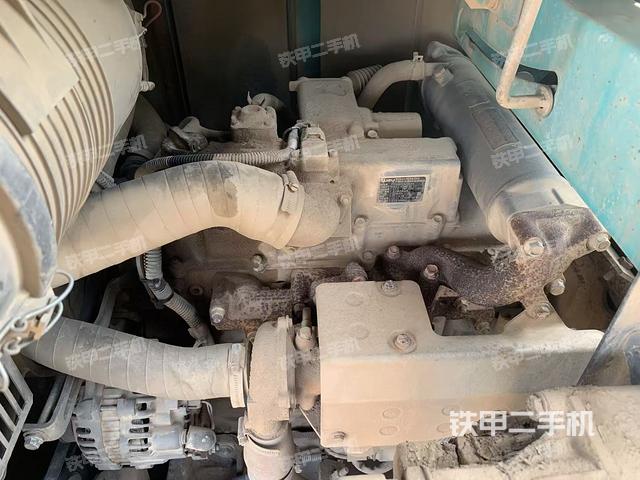 發(fā)動機整體俯視（整機外觀）