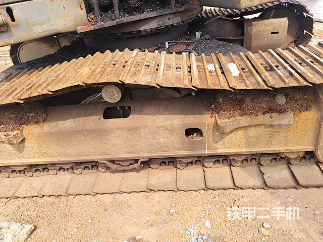 单侧履带整体（整机外观）