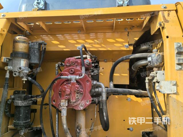 液壓泵室（大件艙室）