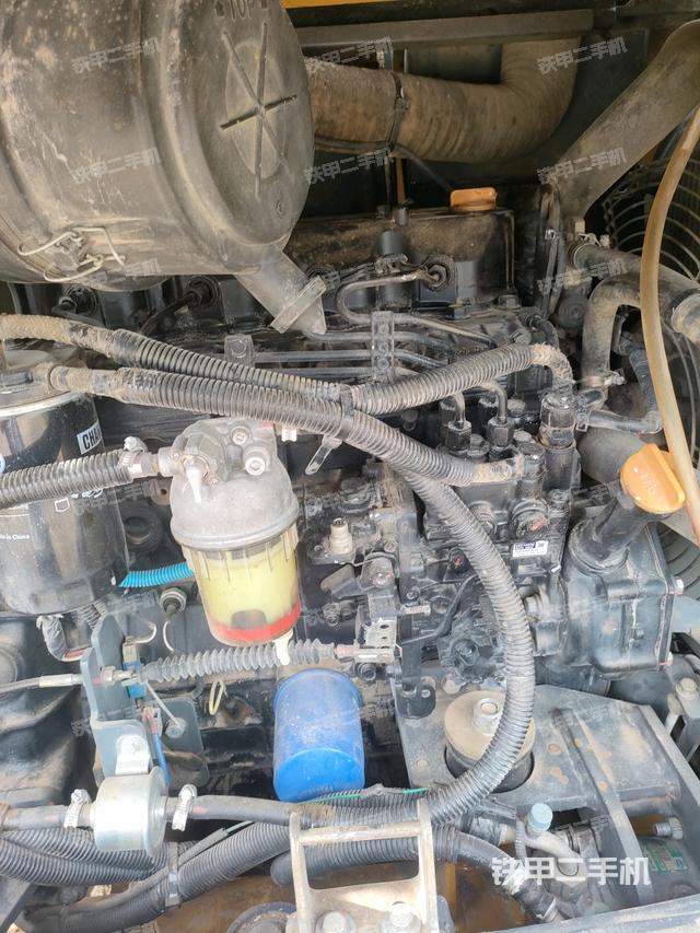 发动机整体俯视（整机外观）