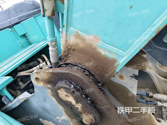 大臂根部 斜视（工作和回转装置）