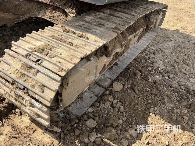 單側(cè)履帶整體（整機(jī)外觀）