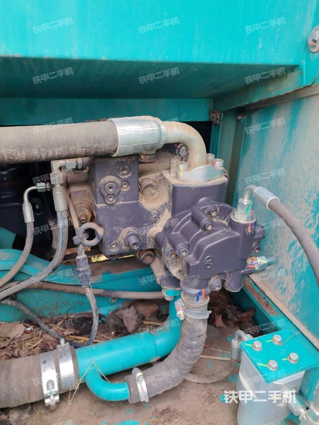 液壓泵室（大件艙室）