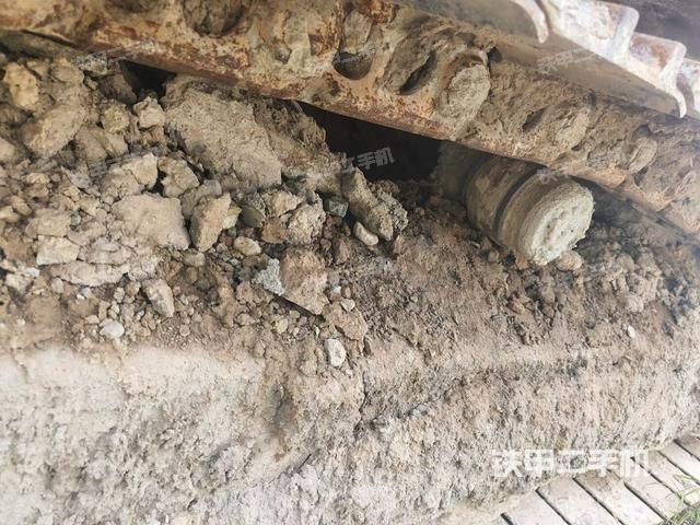 單側履帶整體（整機外觀）