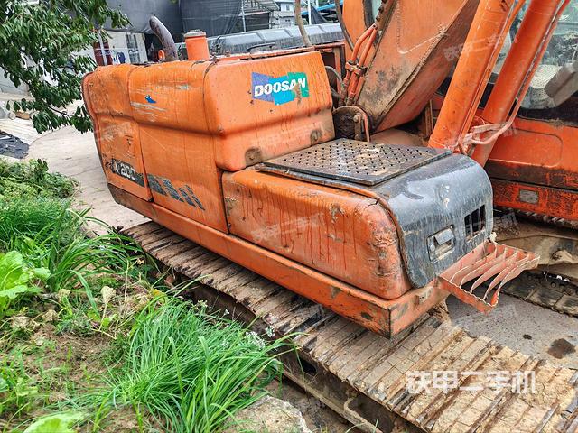 整機(jī)右后45°（整機(jī)外觀）