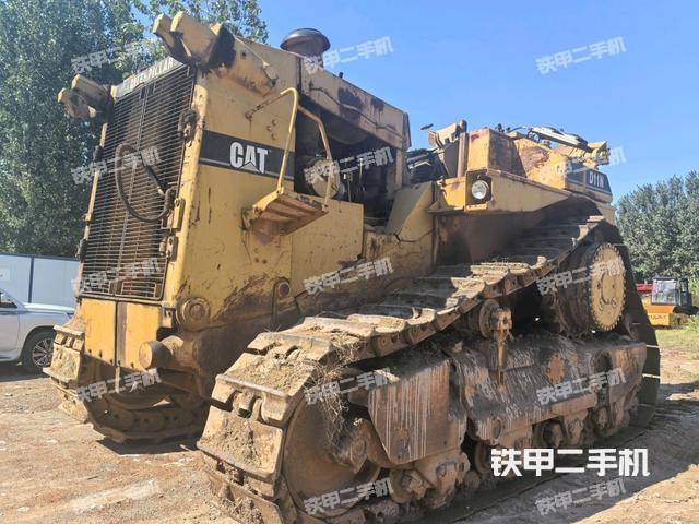 卡特彼勒D11推土机