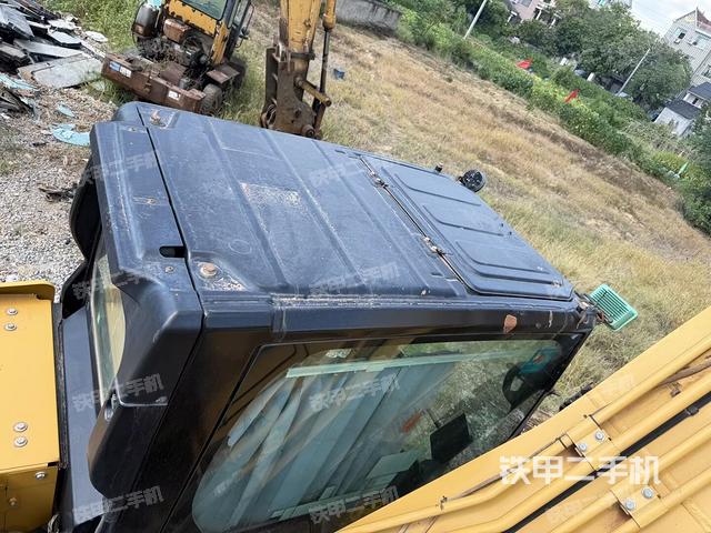 驾驶室顶部俯视（上车部件）