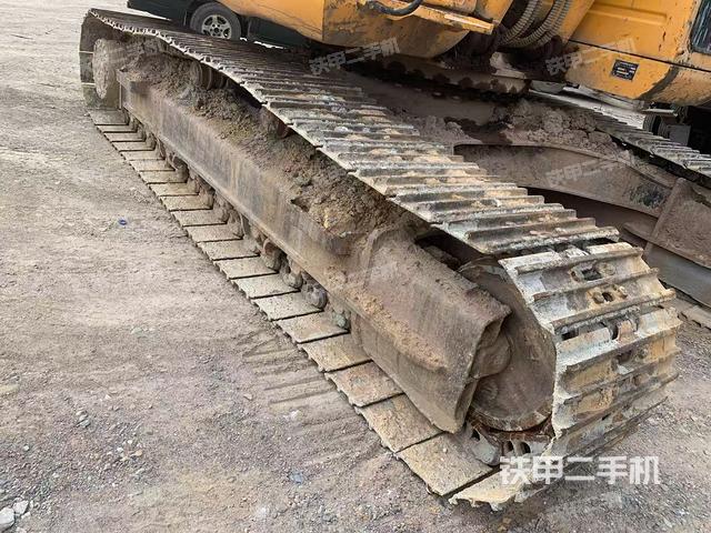 单侧履带整体（整机外观）