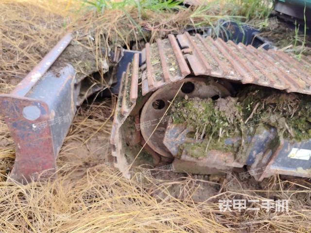 左導(dǎo)向輪（行走機(jī)構(gòu)）