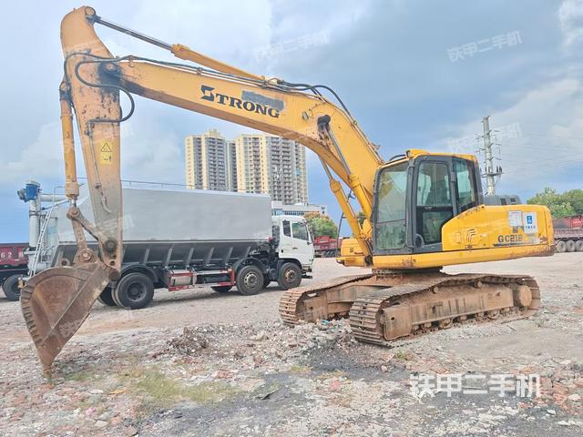 山重建机MC216-9挖掘机