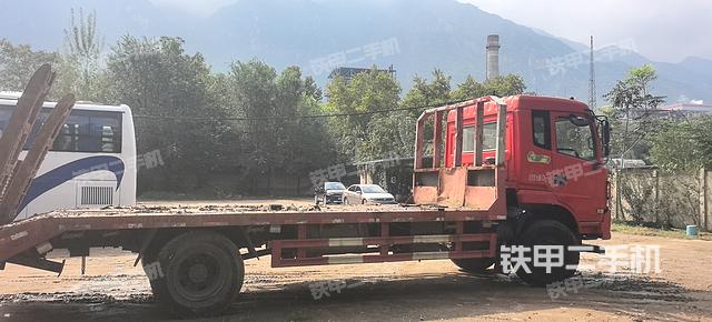 整机右侧（设备外观及核心部件）