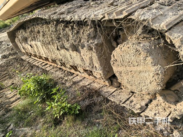 右側(cè)行走馬達(dá)蓋板（行走機(jī)構(gòu)）