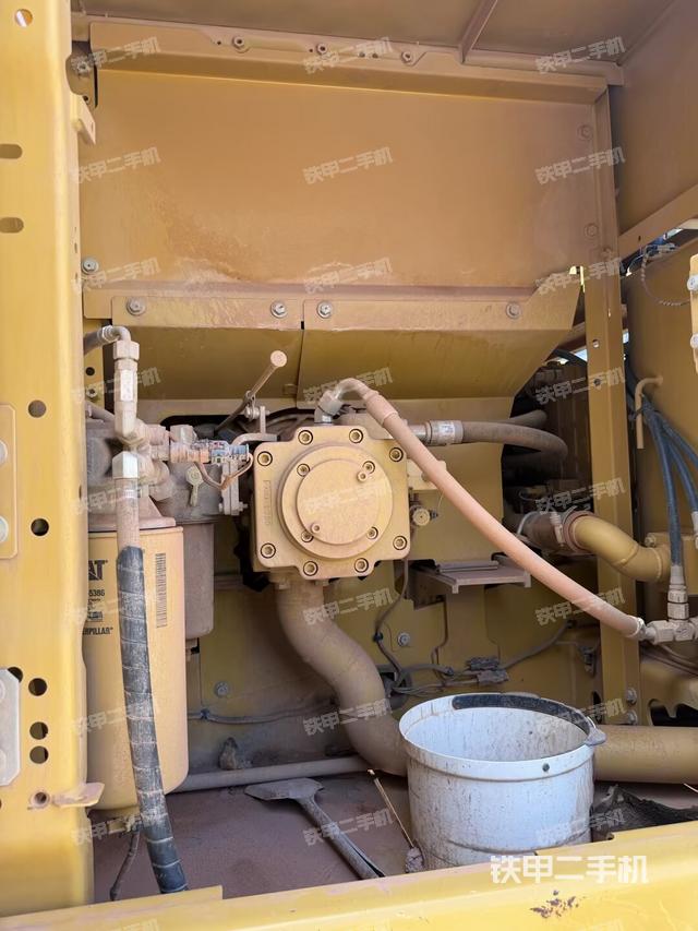 液压泵室（大件舱室）