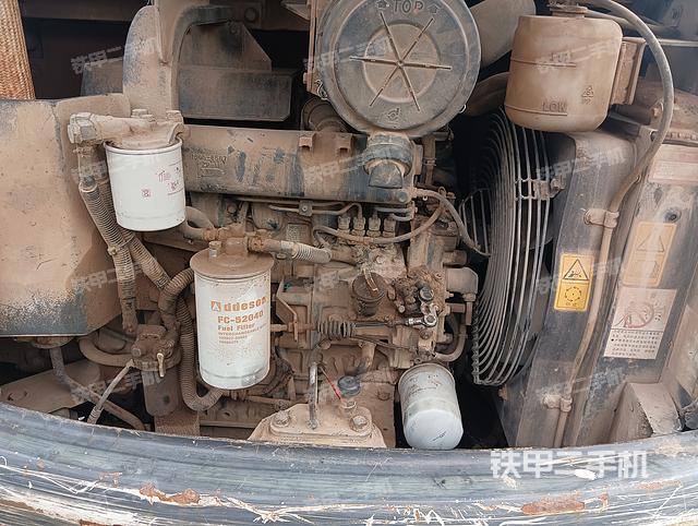 发动机整体俯视（整机外观）