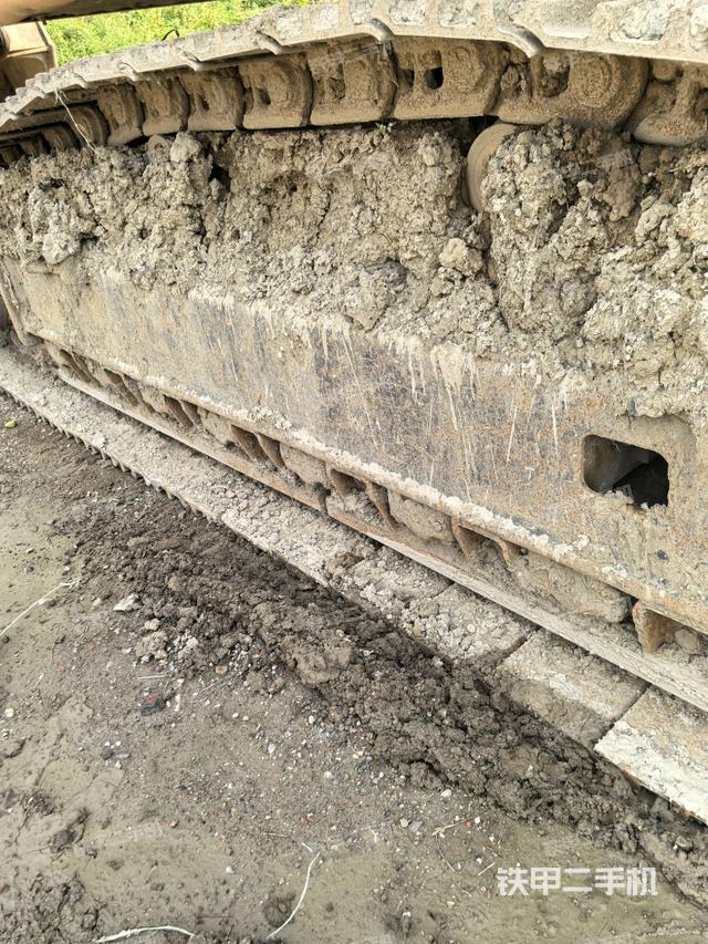 右側(cè)履帶整體（行走機(jī)構(gòu)）