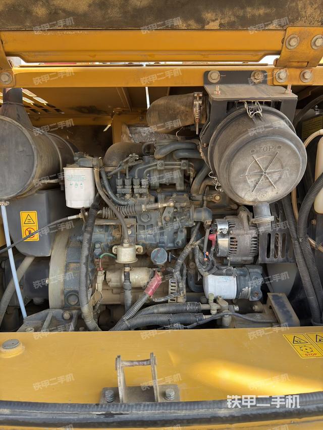 发动机整体俯视（整机外观）