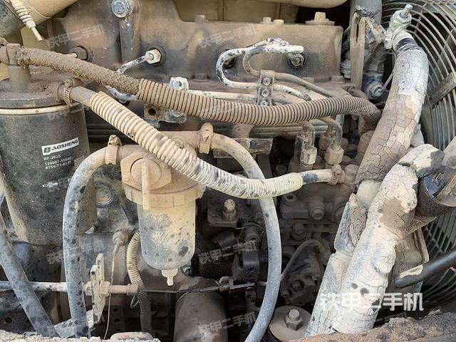 发动机整体俯视（整机外观）