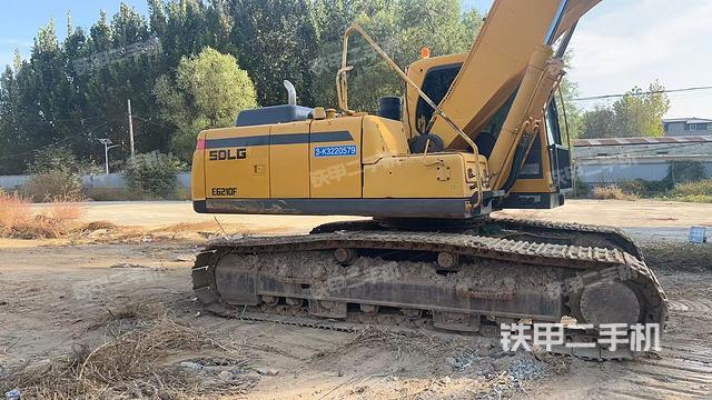 整機右后45°（整機外觀）