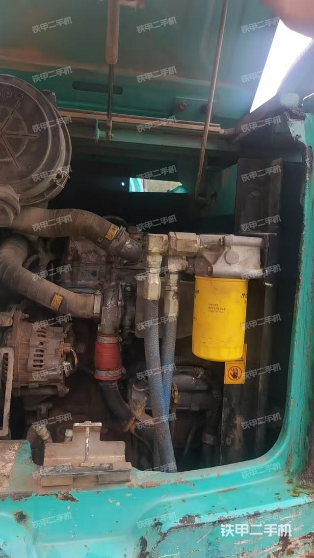 發(fā)動(dòng)機(jī)整體俯視（整機(jī)外觀）