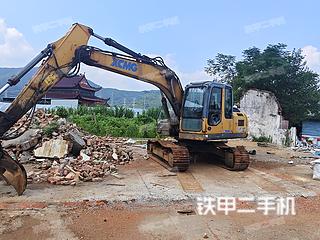 徐工XE135D挖掘机实拍图片