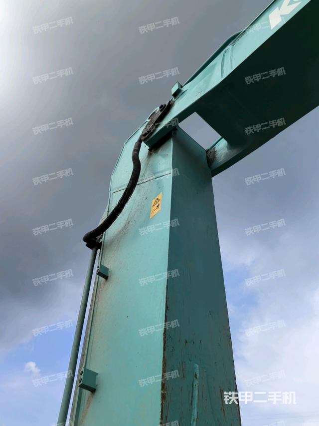 小臂整體左后（工作和回轉(zhuǎn)裝置）