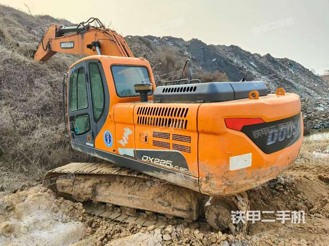 整機右后45°（整機外觀）