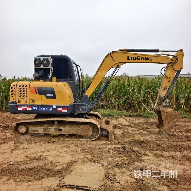 整機(jī)右后45°（整機(jī)外觀）