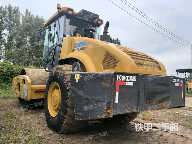 左后45°（壓路機整機外觀）