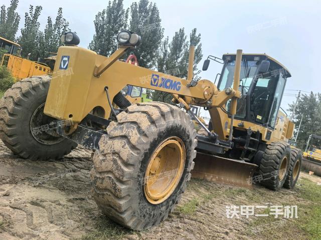 徐工GR1653平地機(jī)