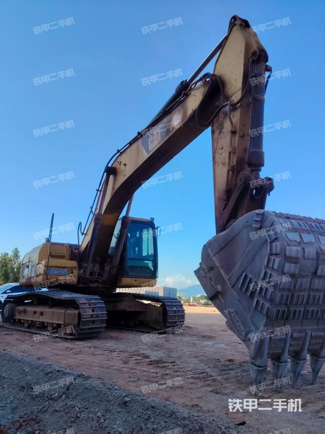 整機右后45°（整機外觀）