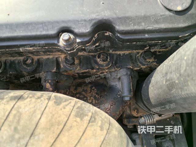 氣門室蓋螺絲特寫（上車部件）