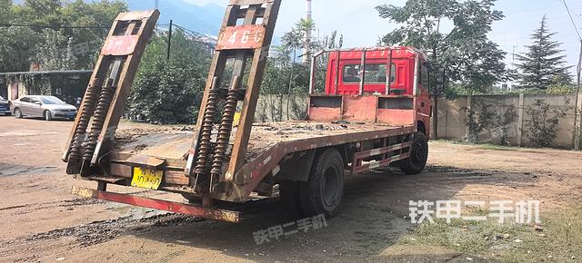 整机右后45°（设备外观及核心部件）