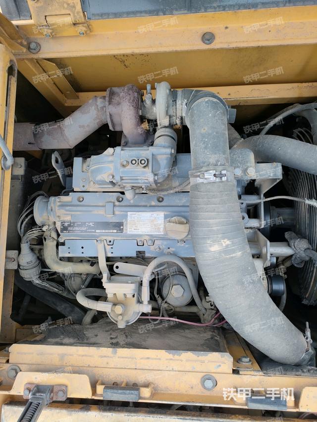 发动机整体俯视（整机外观）