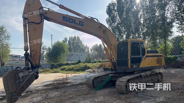 山東臨工E6210F挖掘機(jī)