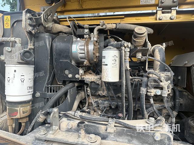 发动机整体俯视（整机外观）