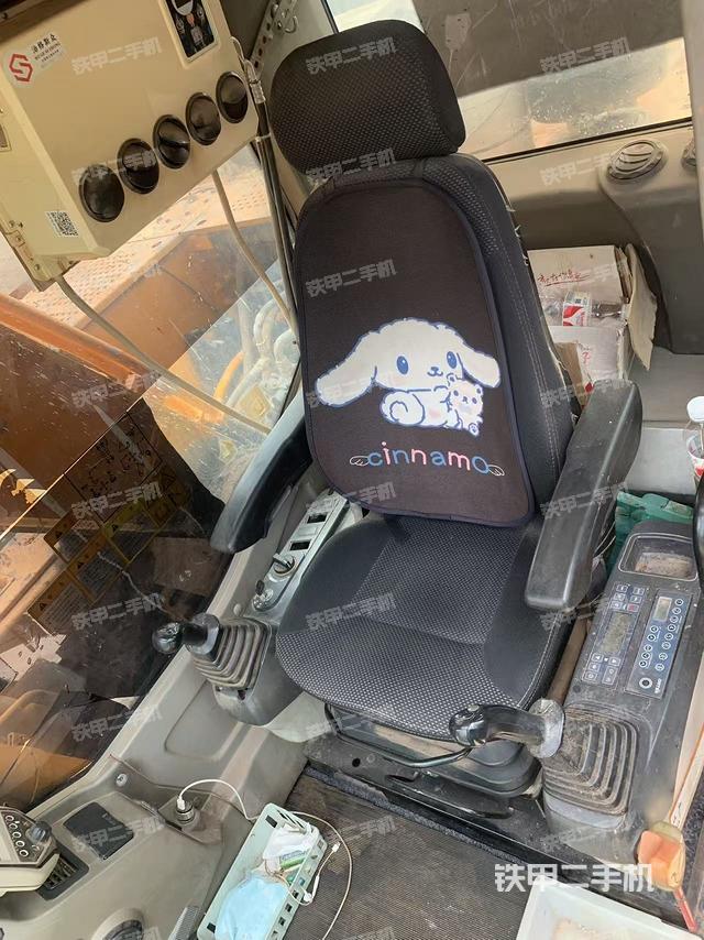 驾驶室整体（整机外观）