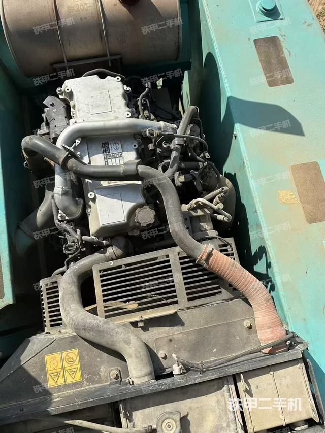 发动机整体俯视（整机外观）