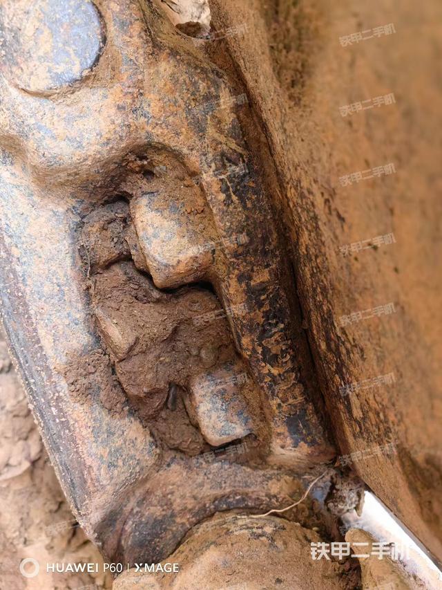 单侧履带整体（整机外观）