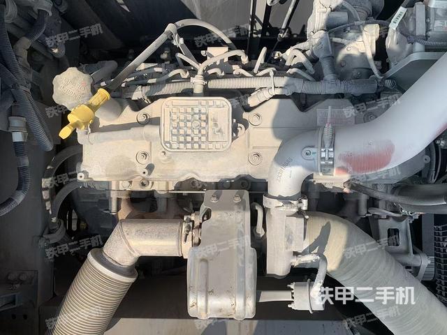 发动机整体俯视（整机外观）