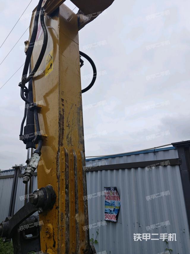 小臂整体左后（工作和回转装置）