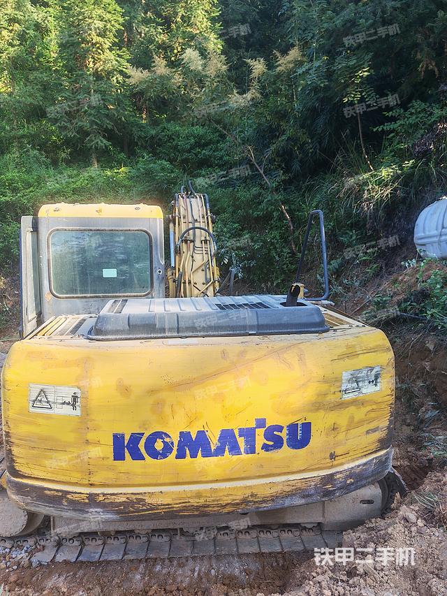 驾驶室顶部（整机外观）